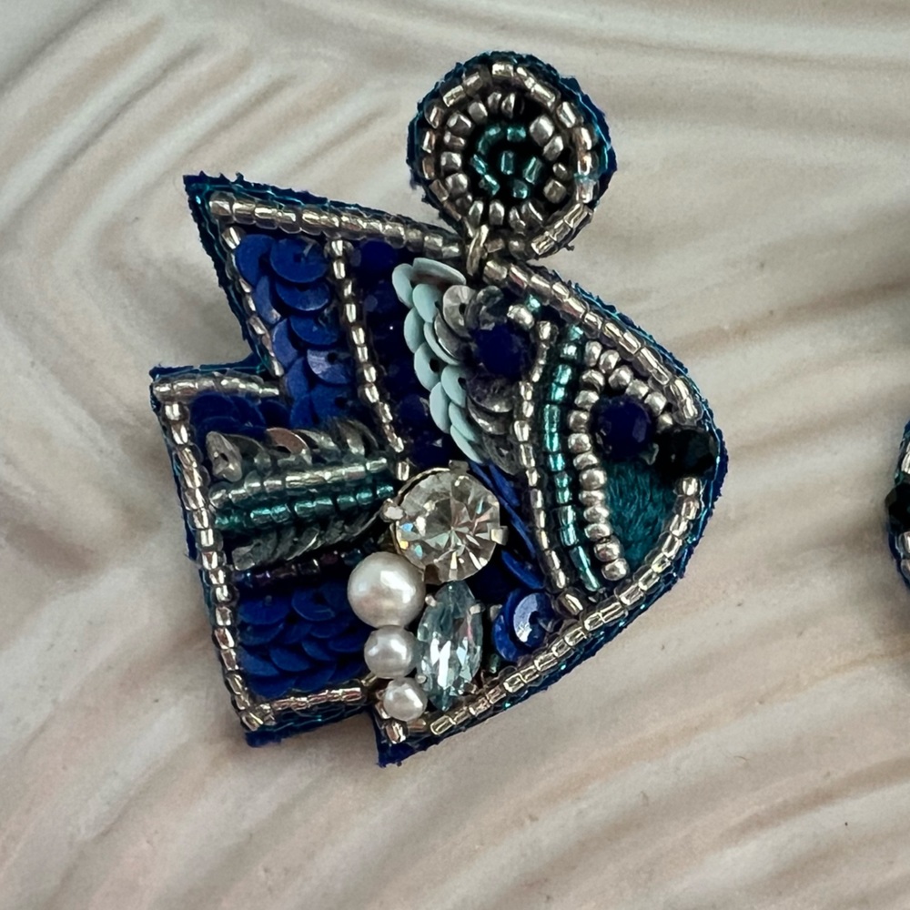 Fish earrings - Picture 2 of 3